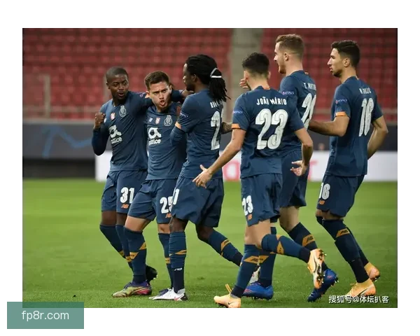 以后防告急北京国安欧冠级中卫重伤报销十万欧德甲临时工顶上